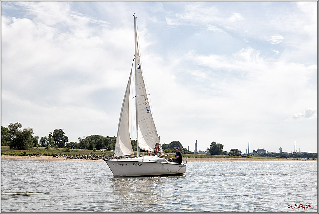 100 Jahre Rheinwoche 2022 - 2. Wettfahrt  Hitdorf - Duesseldorf, 03.06.2022,